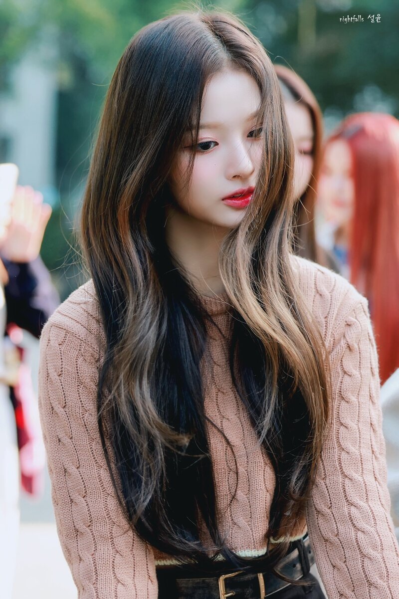 220930 NMIXX Sullyoon - Music Bank Commute documents 7