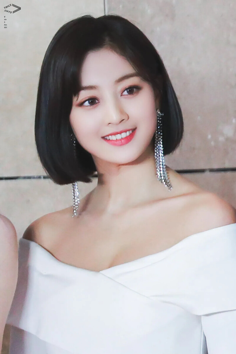 Jihyo774.jpg