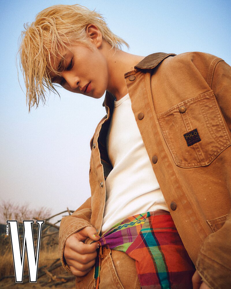 NCT MARK for W Korea x POLO RALPH LAUREN Vol .05 Issue 2023 documents 6