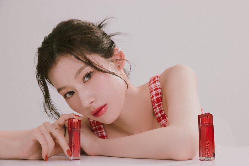TWICE Sana for Espoir Be Natural Cushion & Couture Lip Tint documents 6