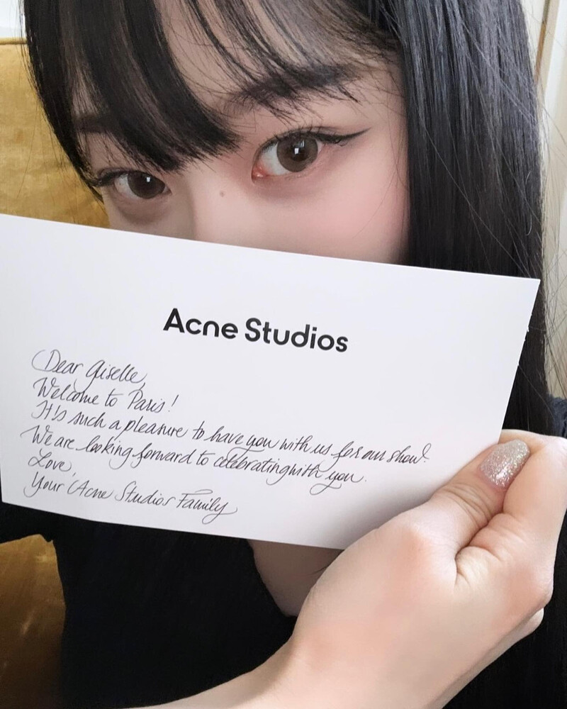 230928 - GISELLE Instagram Update documents 5