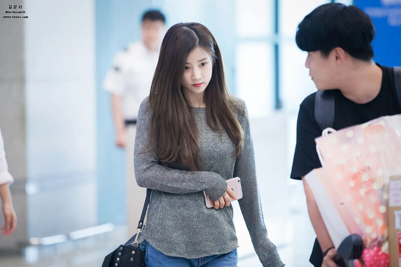 Chorong52.jpg