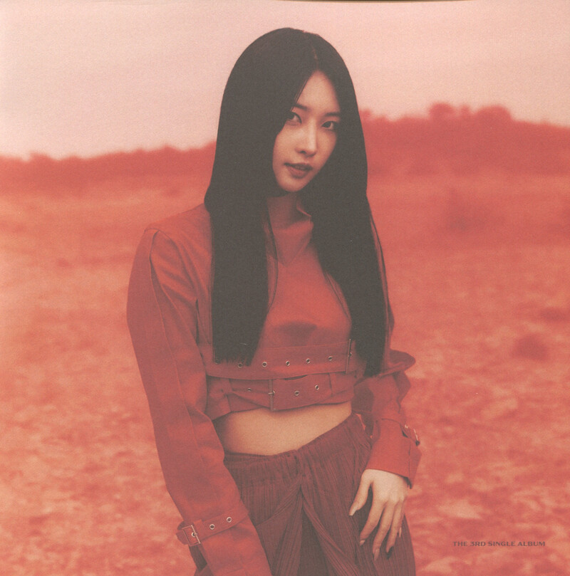 EVERGLOW 'Last Melody' Album [SCANS] documents 14