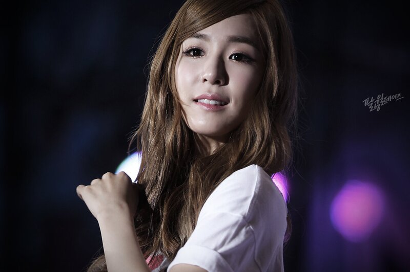 Tiffany – 140815 SMTOWN Live World Tour in Seoul documents 25