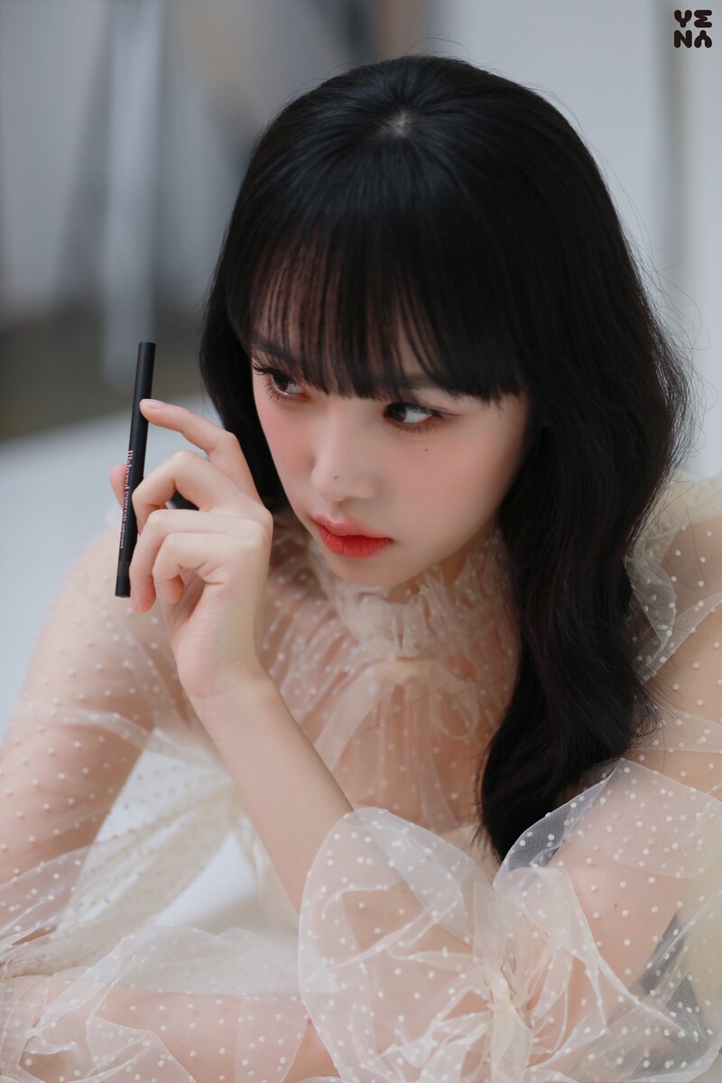 220616 Yuehua Entertainment Naver Update - YENA - lilybyred Behind The Scenes #1 documents 13