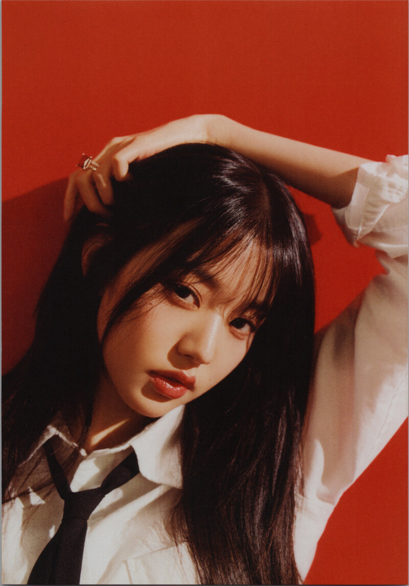 IVE - Mini Album 'I'VE MINE' (Scans) documents 12