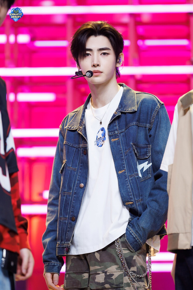 240808 ENHYPEN SUNGHOON - <XO (ONLY IF YOU SAY YES)> AT MCOUNTDOWN documents 3