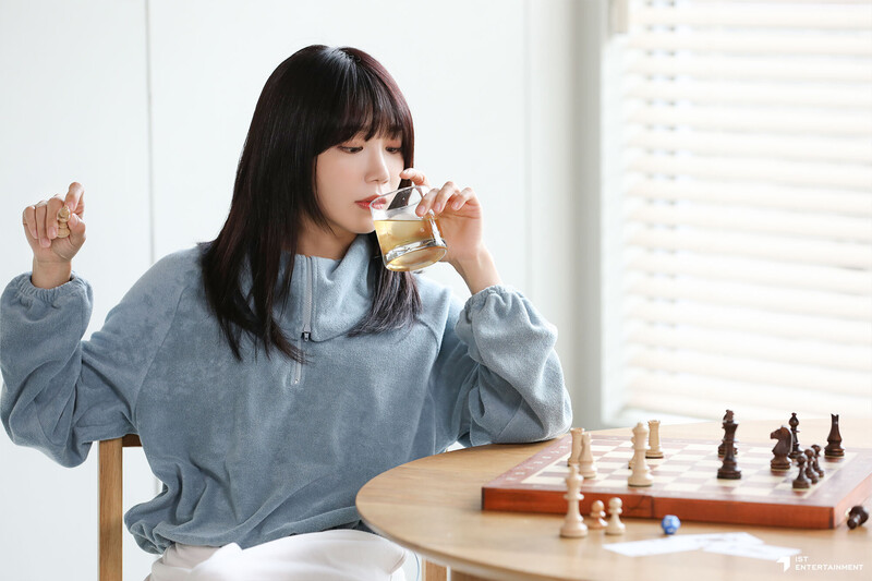 221125 IST Naver - Apink Eunji - 'NAREUN' Commerical Shoot documents 21