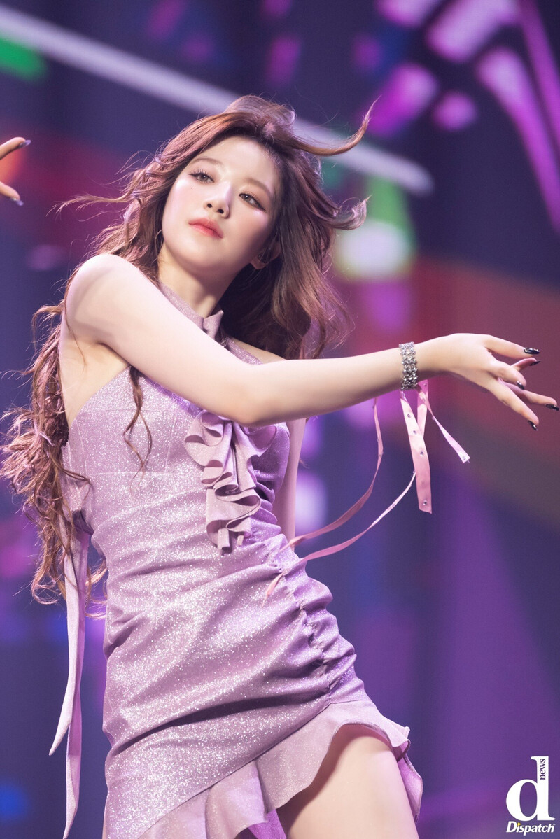 230627 (G)I-DLE Shuhua - 'I am FREE-TY' World Tour Photos by Dispatch documents 2