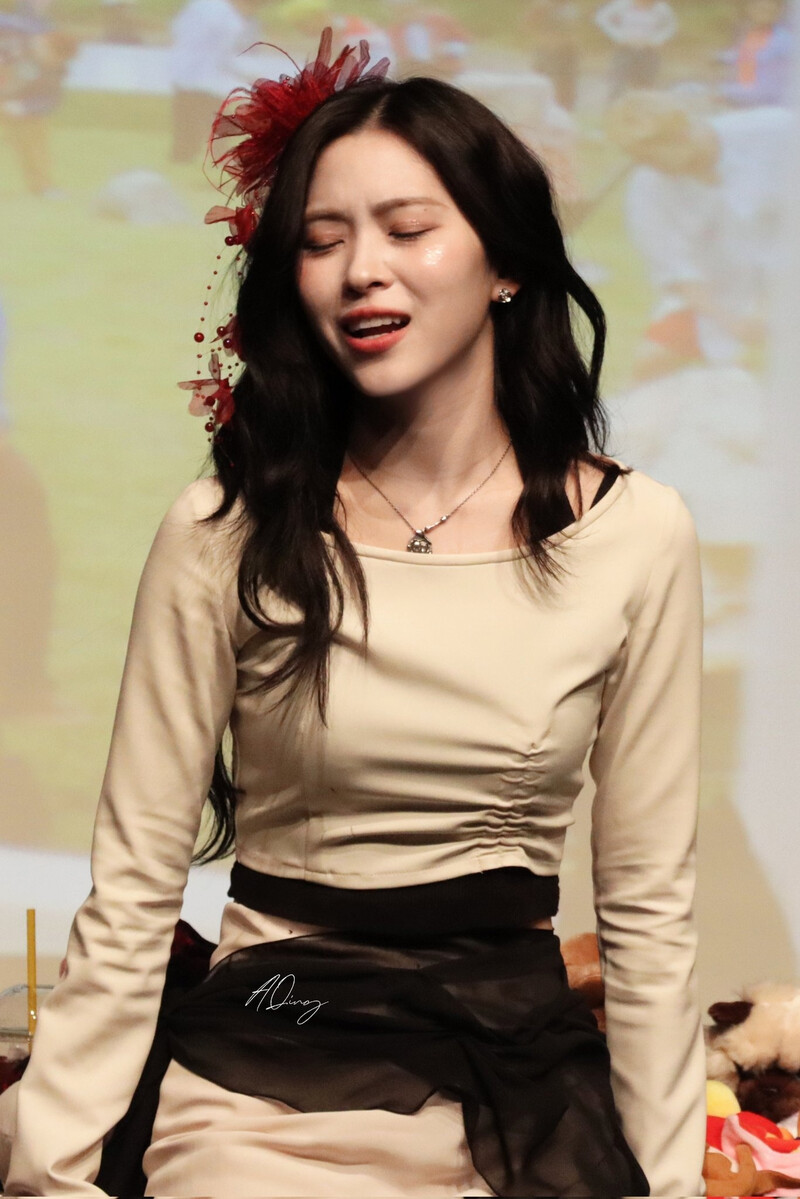 241108 ITZY Ryujin - Makestar Fansign documents 3