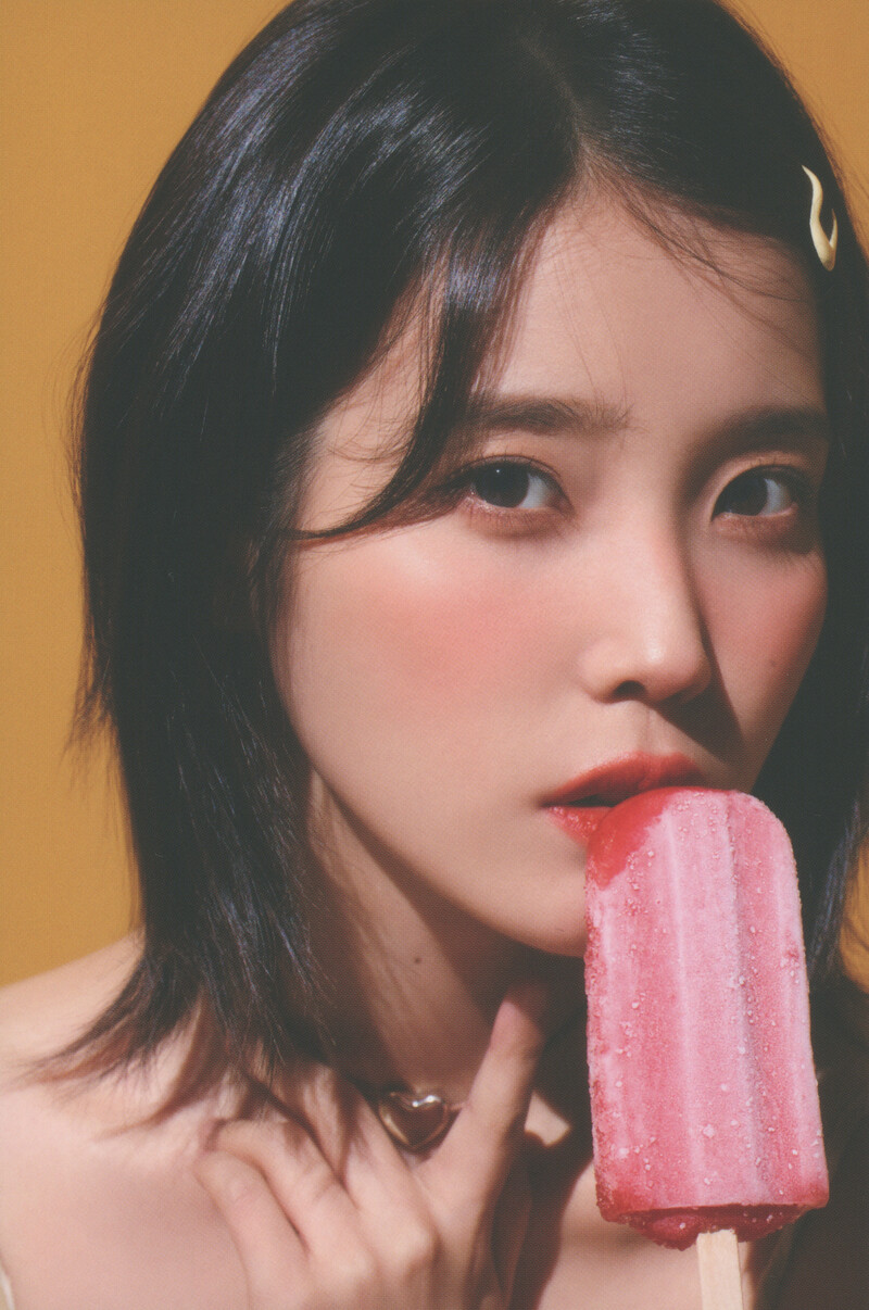 IU - Media Art Exhibition 'Moment' (Scans) documents 5