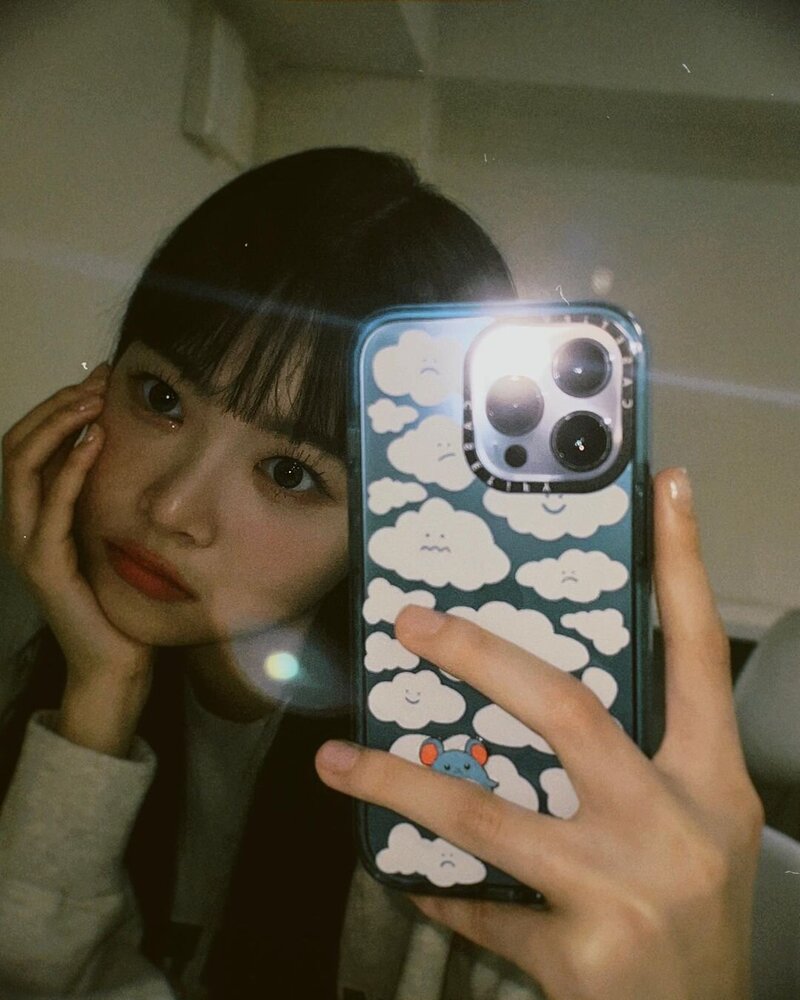230203 LE SSERAFIM Eunchae Instagram Update documents 1