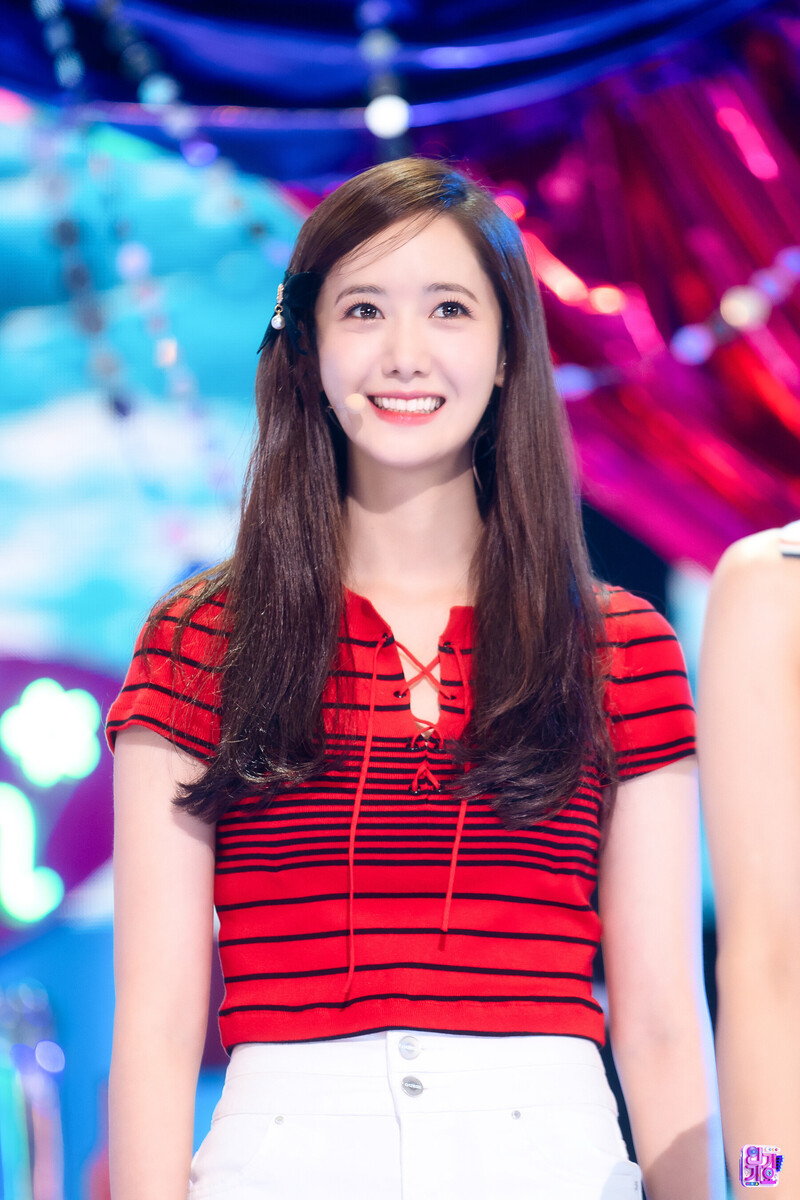 220821 Girls' Generation Yoona - 'FOREVER 1' at Inkigayo documents 9