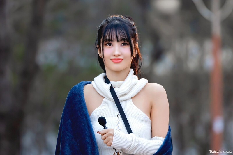 230319 TWICE Momo - Mini Fanmeet documents 2