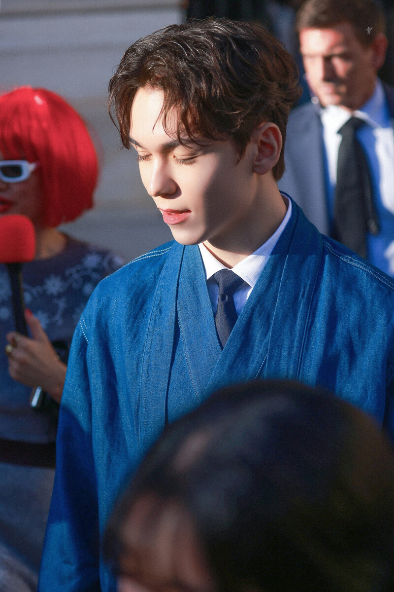 240620 SEVENTEEN Vernon - Paris Fashion Week KENZO documents 3