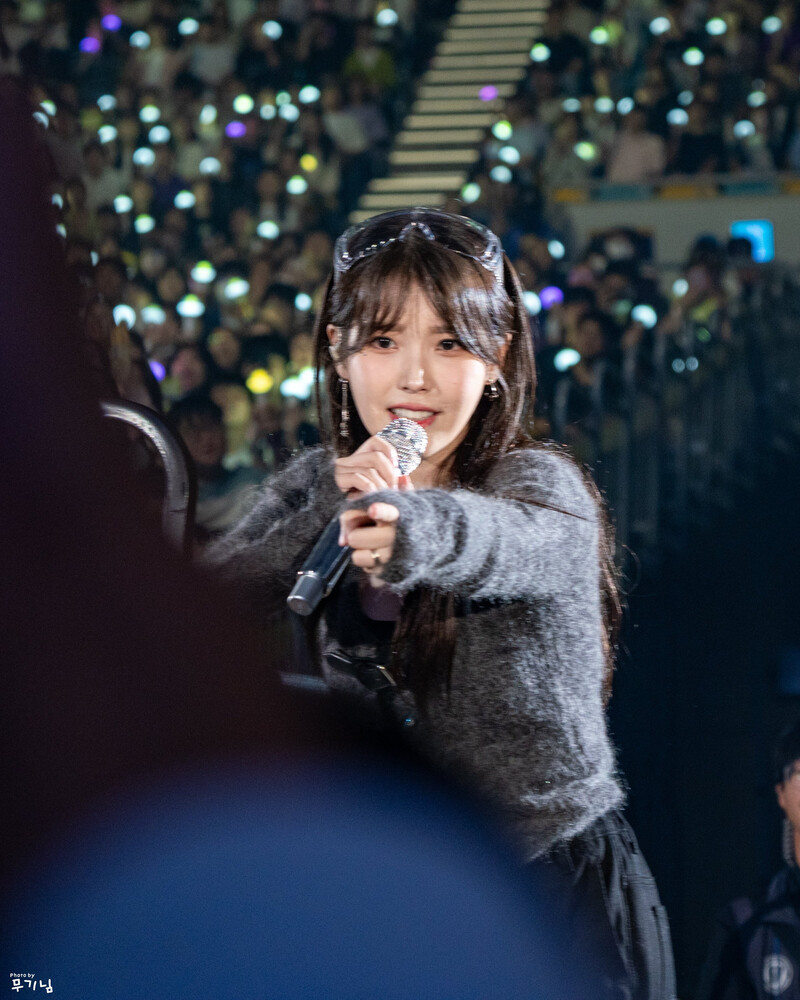 230924 IU - Fan Concert ‘I＋UN1VER5E’ in Seoul Day 2 documents 12