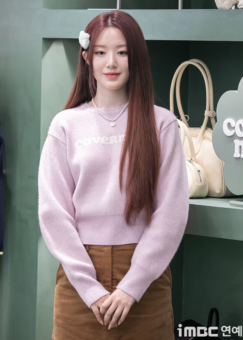 240820 (G)I-DLE Shuhua - Covernat Myeongdong Opening Event documents 5