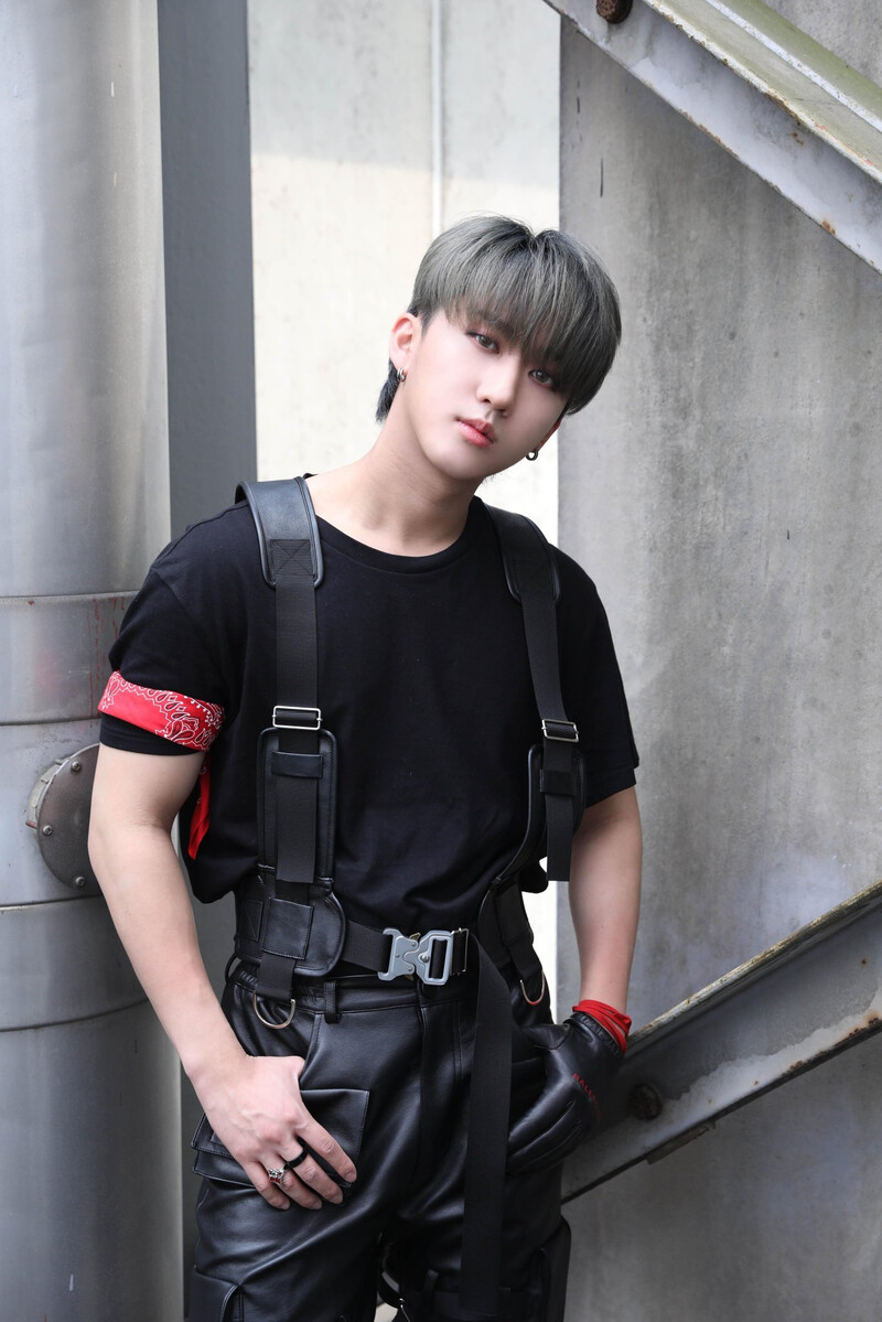 Stray Kids 'Finding SKZ' - God Edition Teaser Photos Behind Cut documents 15