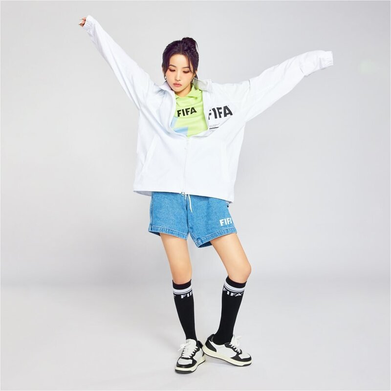 (G)-IDLE SOYEON x WOO x CODE KUNST for FIFA Official Licenced Product Merch documents 7