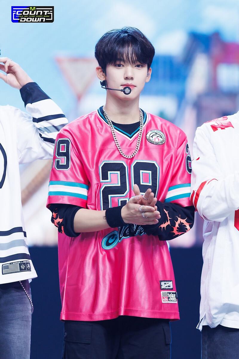 230713 ZEROBASEONE - 'New Kidz on the Block' at M COUNTDOWN documents 9