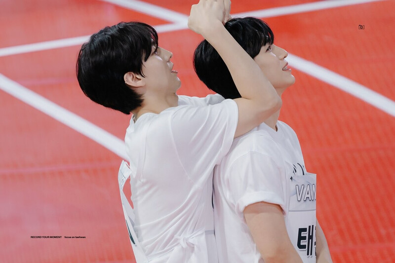 240805 VANNER's Taehwan & Gon at ISAC 2024 documents 20