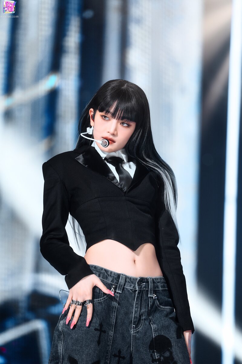 220327 (G)I-DLE Minnie - 'TOMBOY' at Inkigayo documents 21