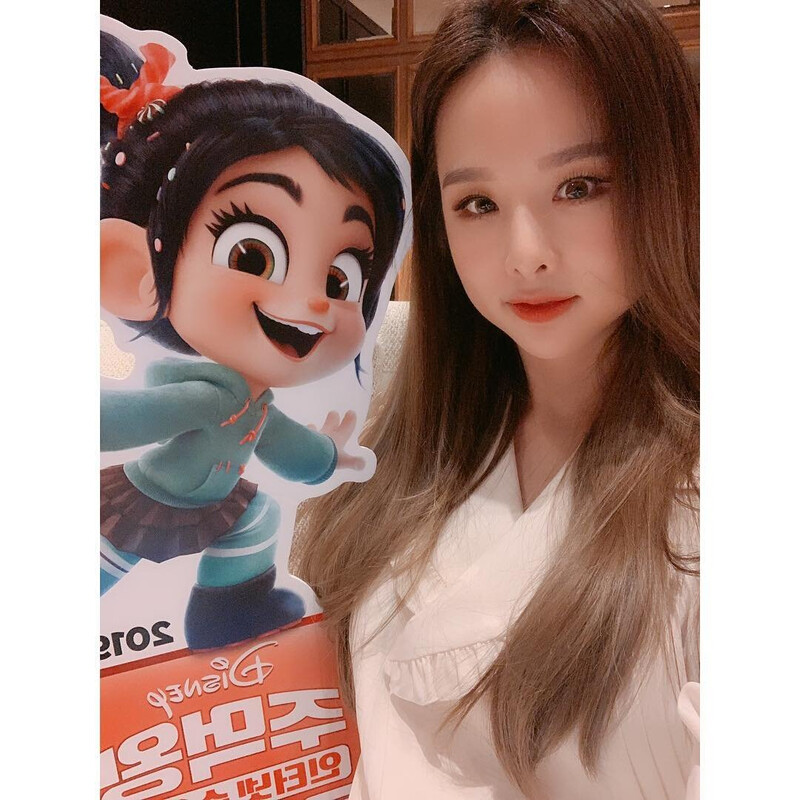 181227 Solji Instagram Update documents 3