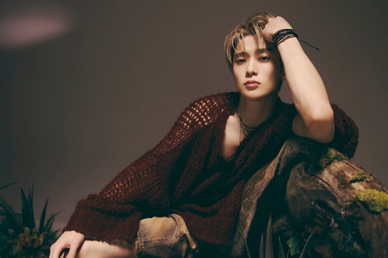NCT DOJAEJUNG - 'Perfume' The 1st Mini Album concept photos documents 13