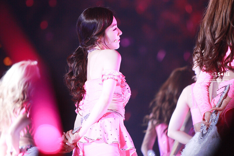 130720-130721 Girls' Generation Tiffany at Girls & Peace in Taiwan documents 7