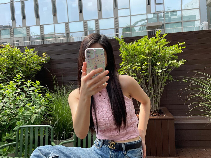 210625 Kwon Eunbi Instagram Update documents 3