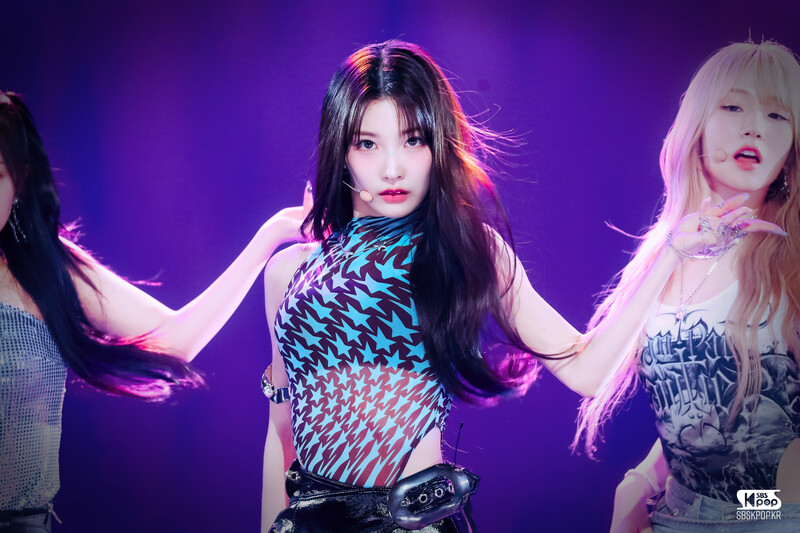 24030 WOOAH Minseo - 'POM POM POM' at Inkigayo documents 3