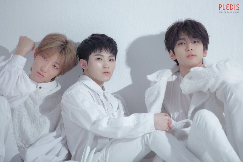 190129 SEVENTEEN “You Made My Dawn” Jacket Shooting Behind | Naver documents 4