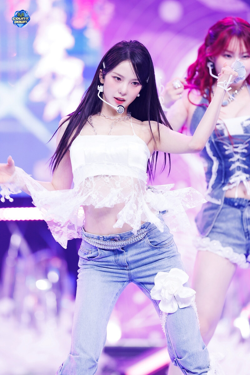 240606 Kep1er Yujin - 'Shooting Star' at M Countdown documents 6