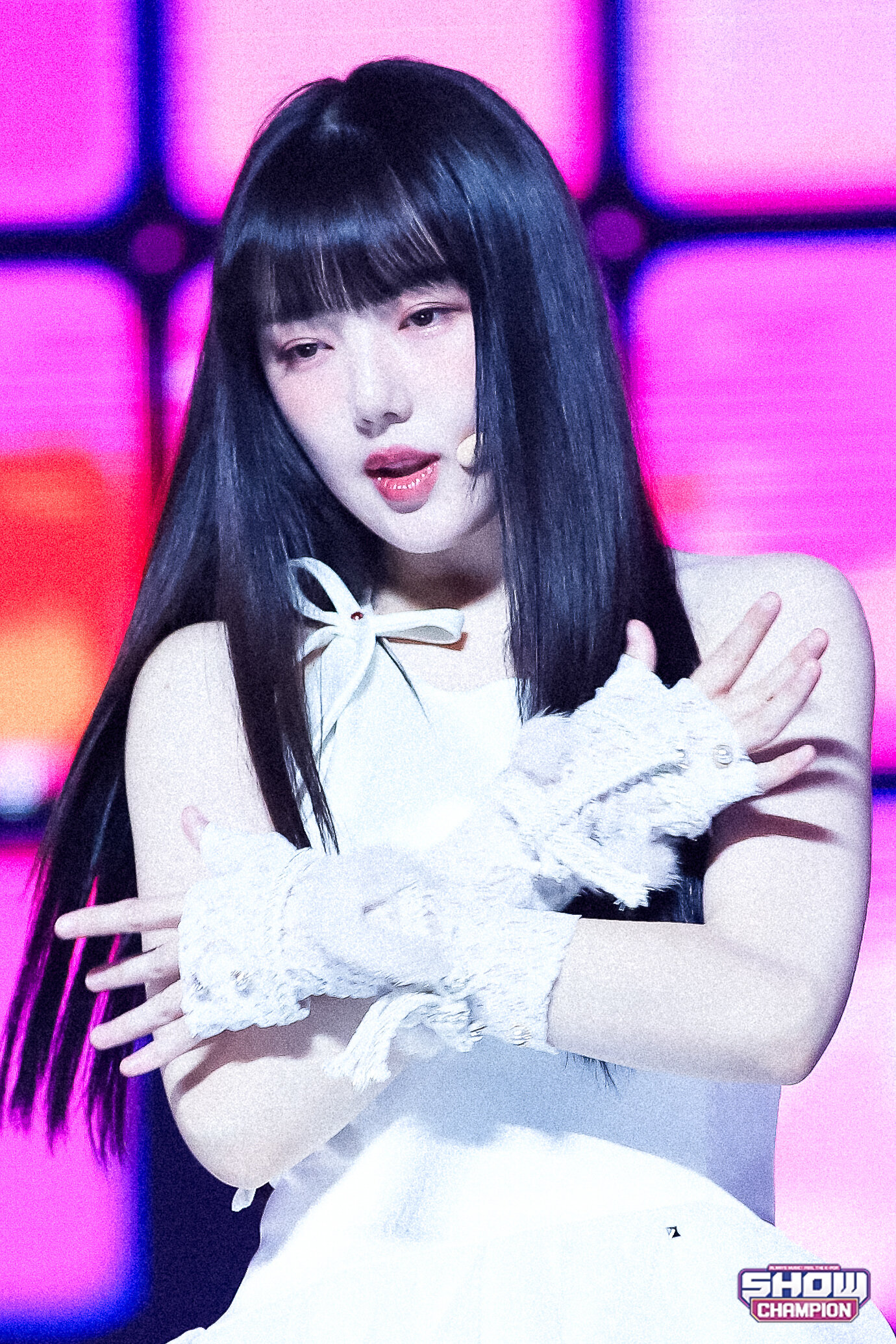 Yerin (GFRIEND) profile, age & facts (2024 updated) | kpopping