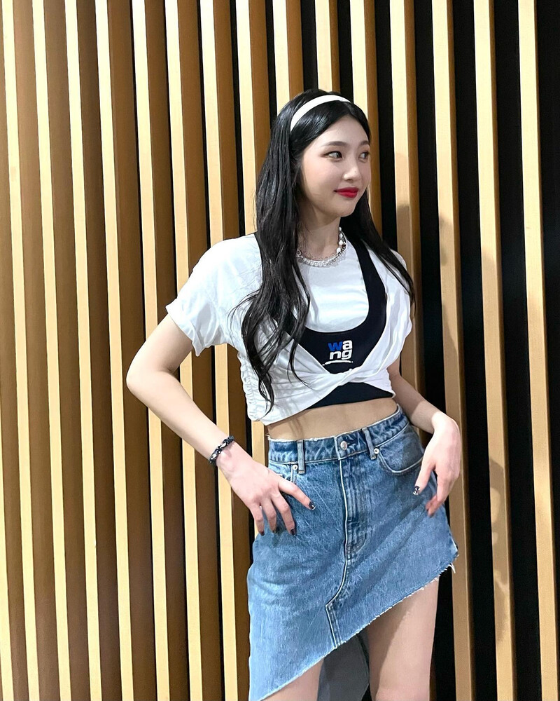 210826 Red velvet Joy Instagram Update documents 2