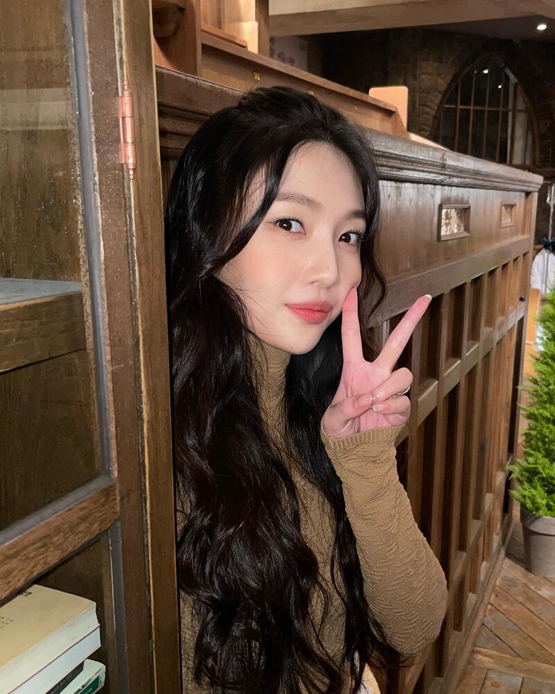 220124 Red Velvet Joy Instagram Update documents 4