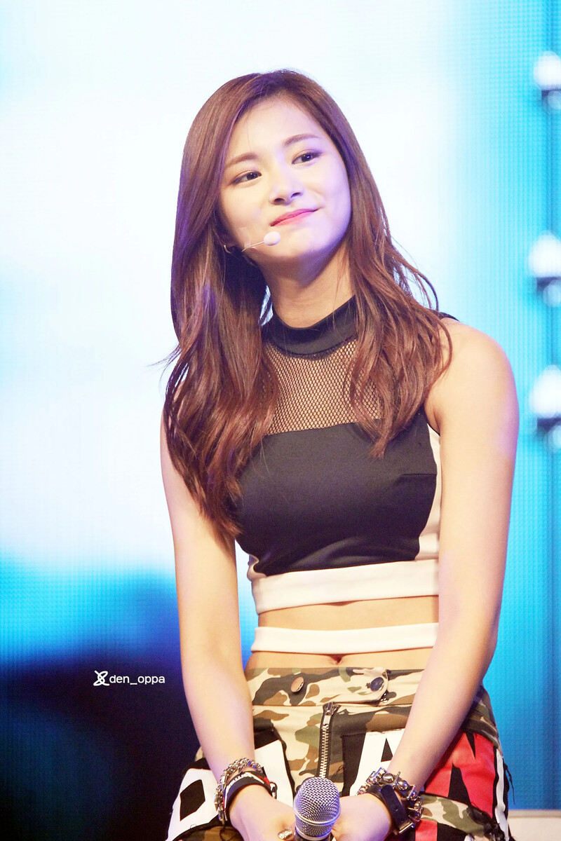 Tzuyu92.jpg