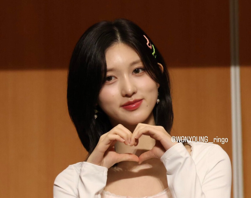 240202 IVE Gaeul - Japan Fansign Event documents 2