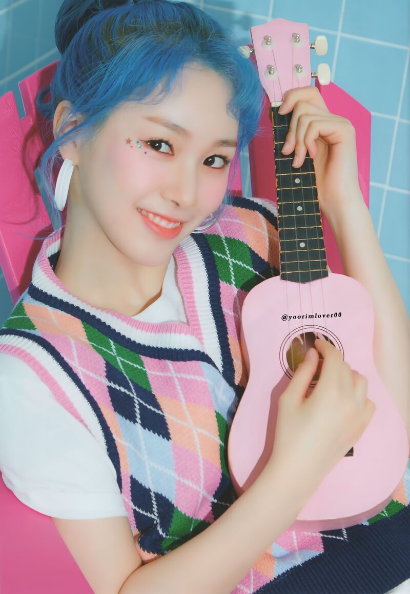 EVERGLOW 'FOREVER' 1st Fanclub Kit Scans documents 23