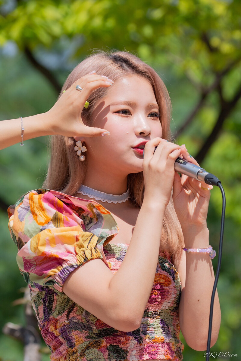 190825 Weki Meki Rina at 'WEEK END LOL' Inkigayo Mini Fanmeeting documents 1