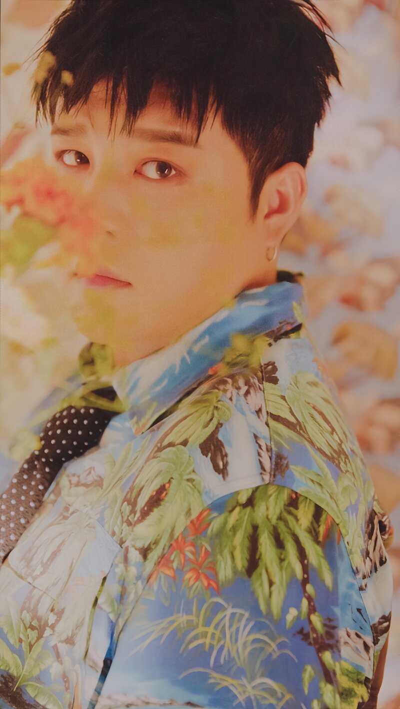 [SCANS] SUPER JUNIOR - The 9th Album [Time_Slip] Shindong ver. documents 1
