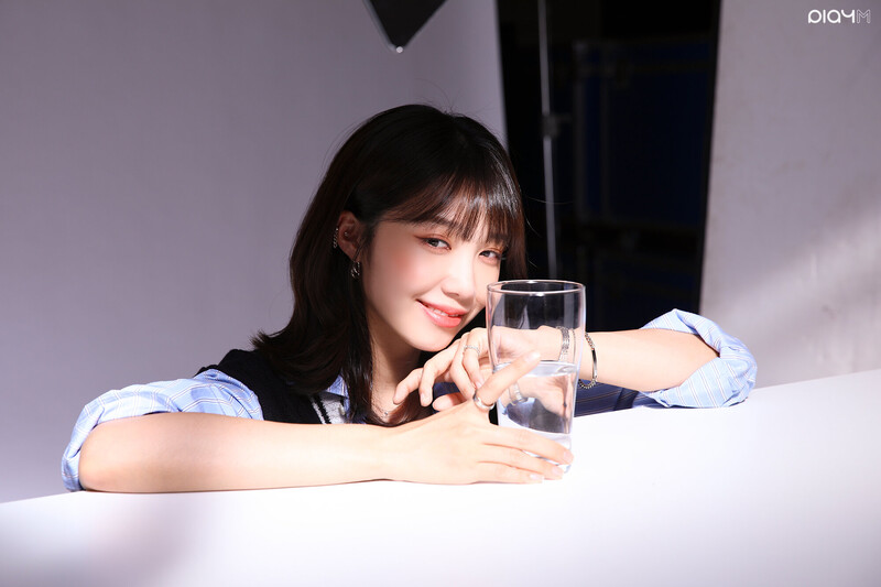 211018 IST Naver post - Apink EUNJI 'Work later, Drink now' drama Poster Shoot behind documents 26