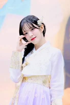 220723 fromis_9 Chaeyoung