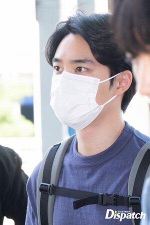230814 EXO D.O. at Incheon International Airport