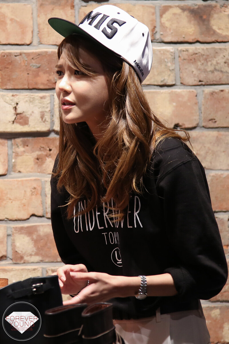 150201 Girls' Generation Sooyoung at WithYou Beaming Effect Charity Bazaar & Auction documents 4