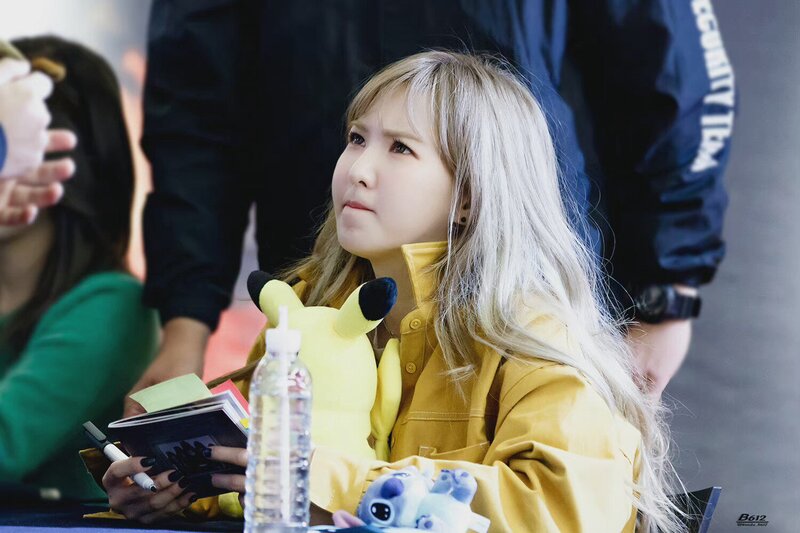 171123 Red Velvet Wendy at FanSign event documents 5