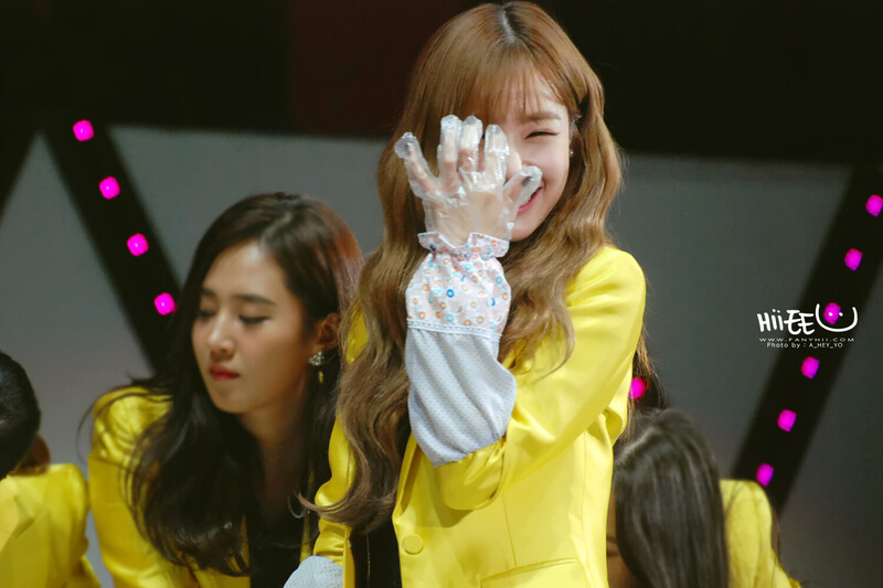 141121 Girls' Generation Tiffany at GG FM in Nanjing documents 3