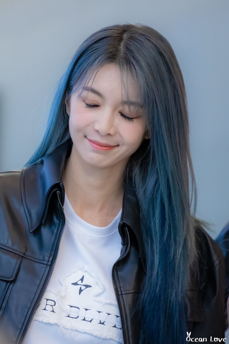 231202 Dreamcatcher Dami - OOTD Mini Fan Meeting documents 2