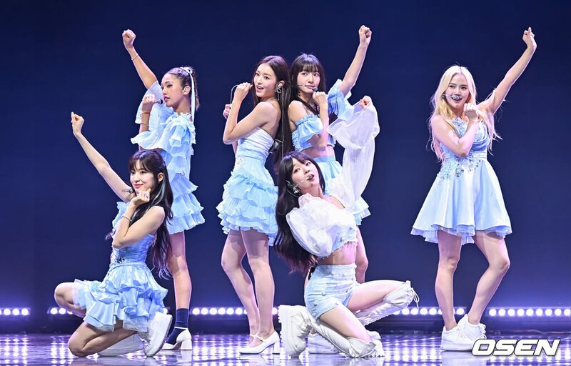 230724 Oh My Girl 'Golden Hourglass' Comeback Showcase documents 12