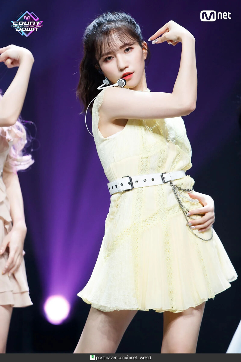 Lovelyz_(32).jpg